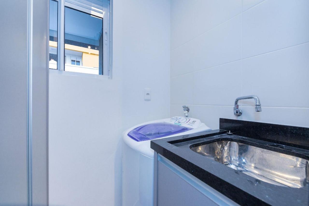 Cardeal 206B - Aconchegante Apartamento Na Praia De Bombas - 2 Dormitorios 5 Pessoas - Бомбиньяс Экстерьер фото