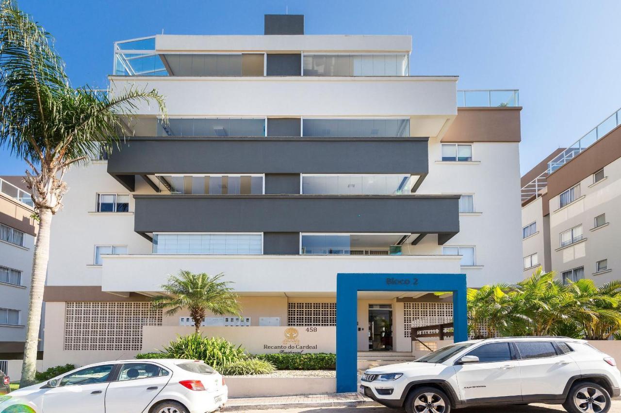 Cardeal 206B - Aconchegante Apartamento Na Praia De Bombas - 2 Dormitorios 5 Pessoas - Бомбиньяс Экстерьер фото